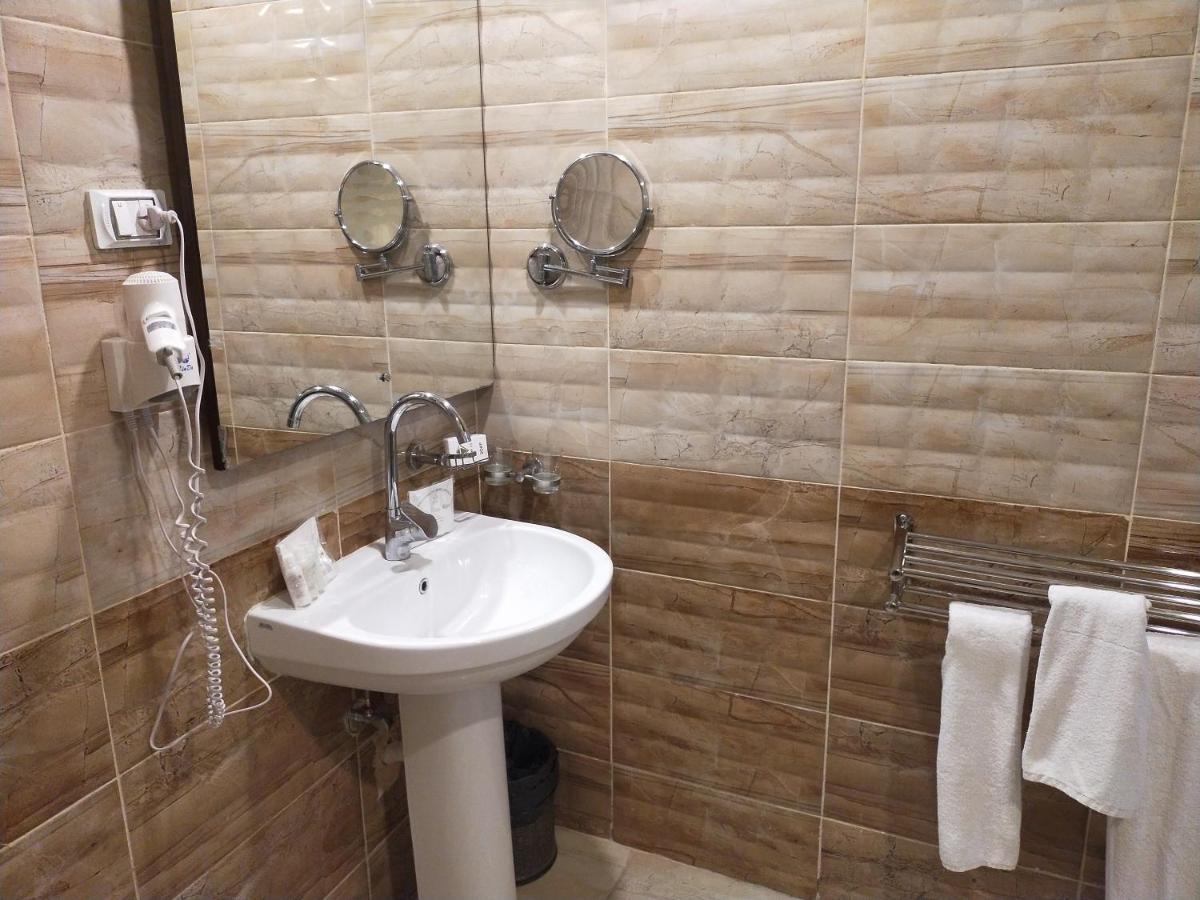 26Th Of July Apartments 亚历山大港 外观 照片