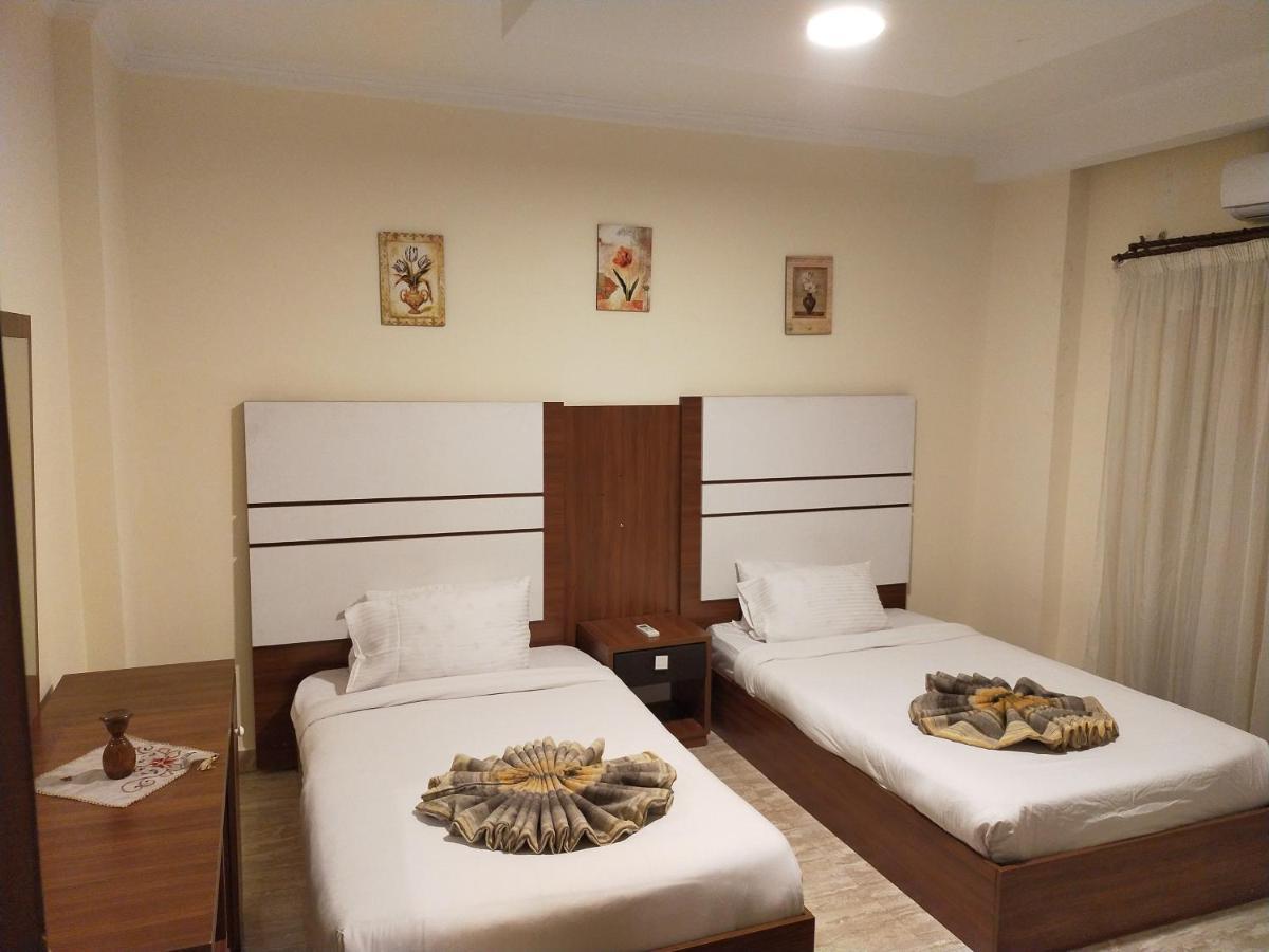 26Th Of July Apartments 亚历山大港 外观 照片