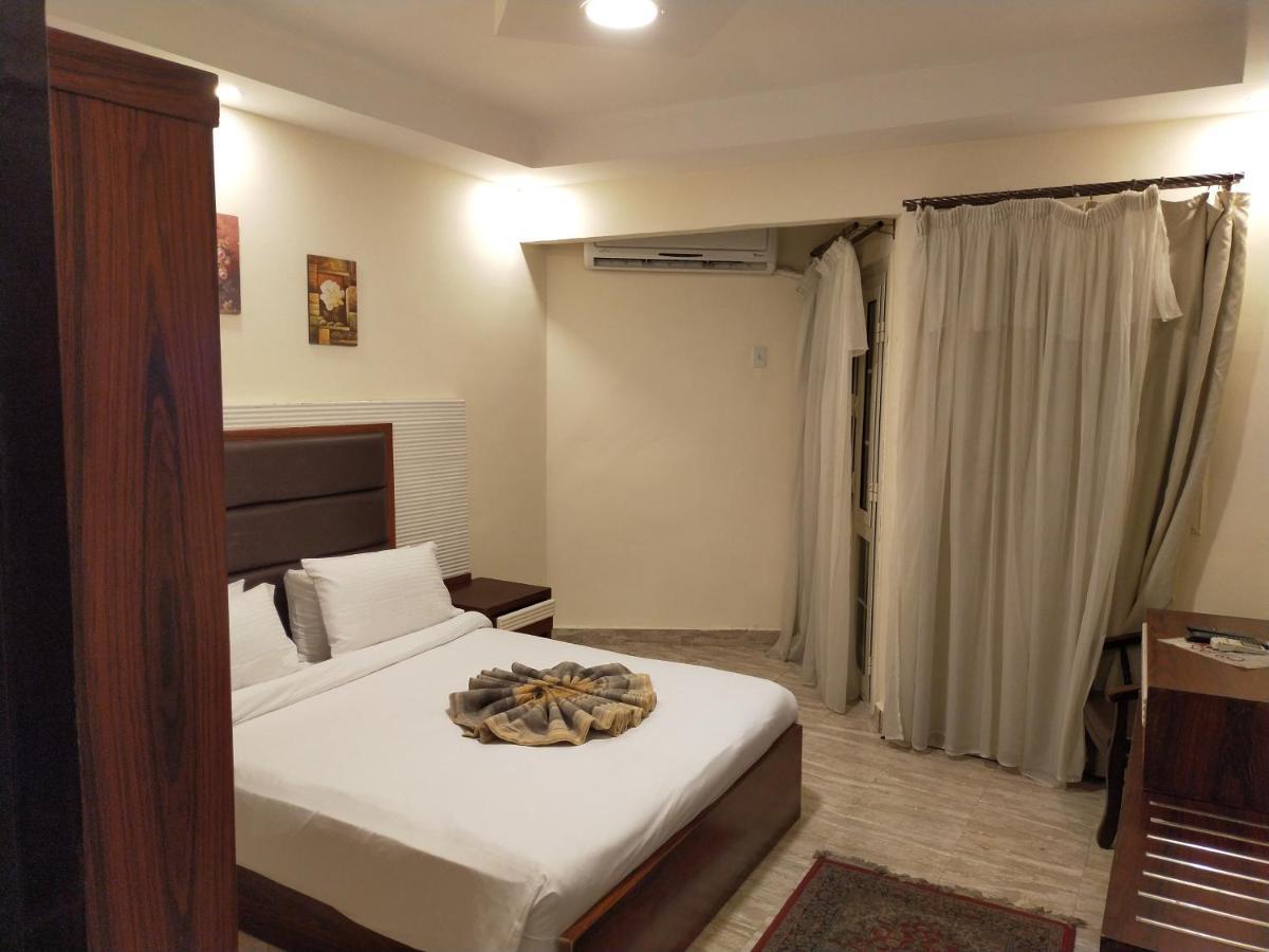 26Th Of July Apartments 亚历山大港 外观 照片